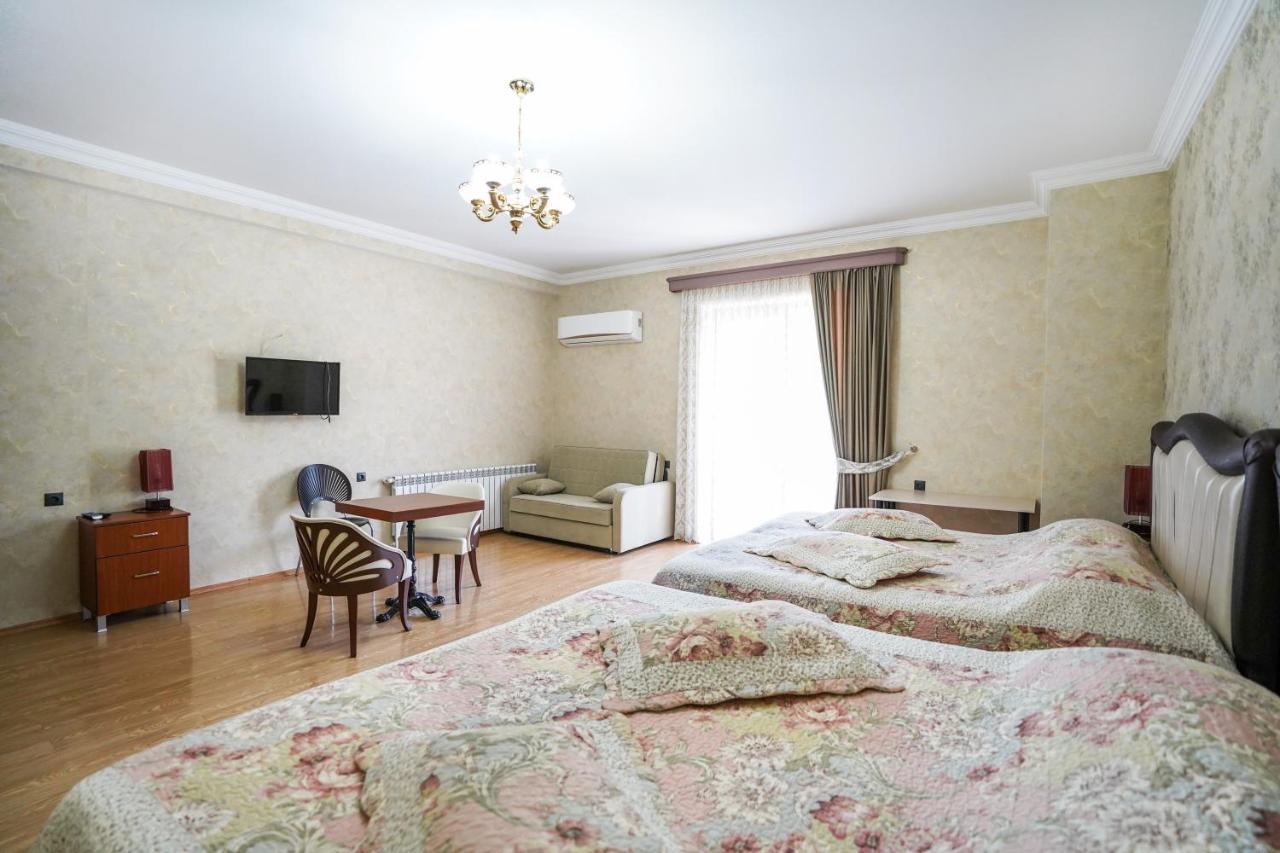 Natali Hotel Боржоми Экстерьер фото